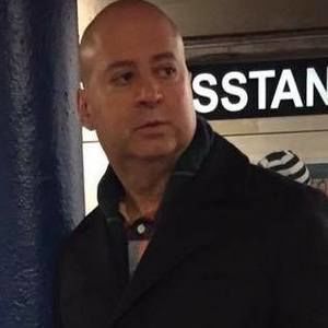 Meet your Posher, Lee